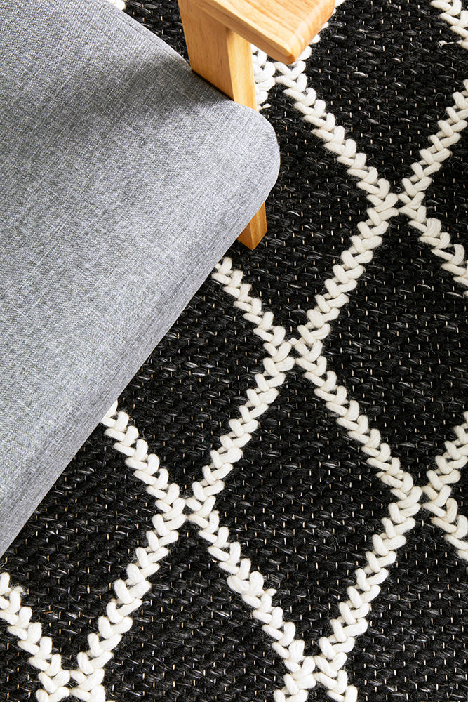 Huxley Black Rug