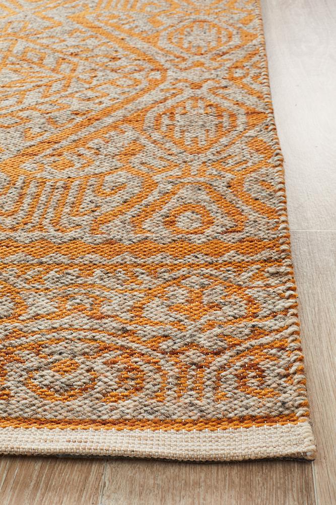 Relic Reuben Rust Natural Rug